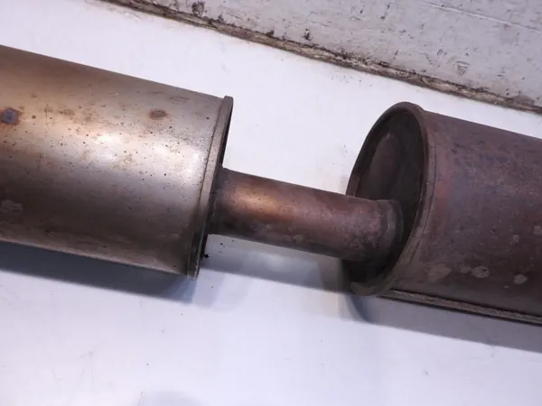 OEM 3C0119AC Vaimennin VW Passat B6 1.4 TSI:lle image 4