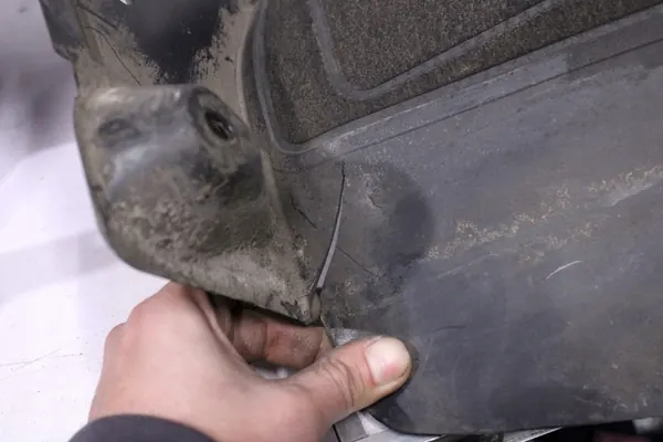 BMW X5 F15 F85 Front Right Wheel Arch 7290854 7291198 image 4