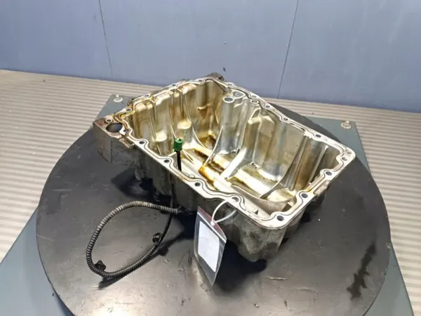 OEM 04C103479A Tapa de Válvulas Skoda Fabia III 1.0MPI image 2