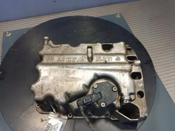 OEM 04C103479A Tapa de Válvulas Skoda Fabia III 1.0MPI image 4