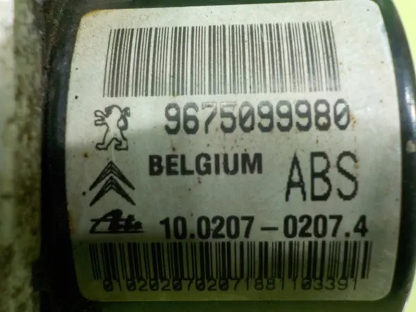 ABS-pumppu OEM 9675099980 Citroen C3 II 1.4 VTI:lle image 5