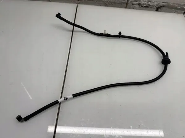 BMW Spolarpumpslang OEM 7434869 - Begagnad image 2