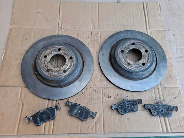 2x Disques de Frein Arrière OEM JX61-2A315-BEA Ford image 2