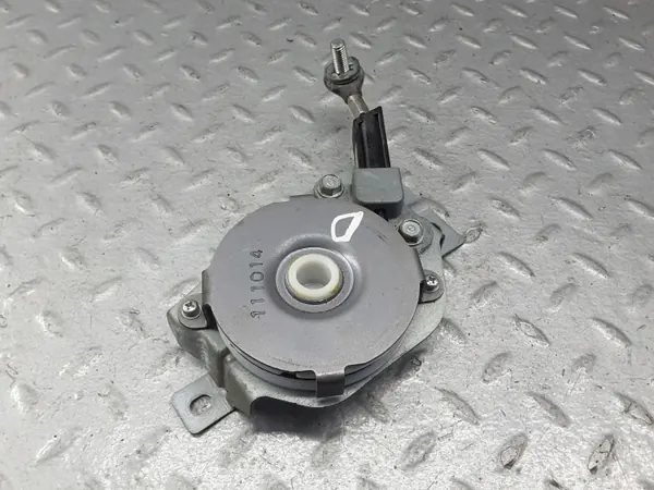 Heckklappenbegrenzer Mitsubishi Outlander OEM 5802A190 Rechts image 2