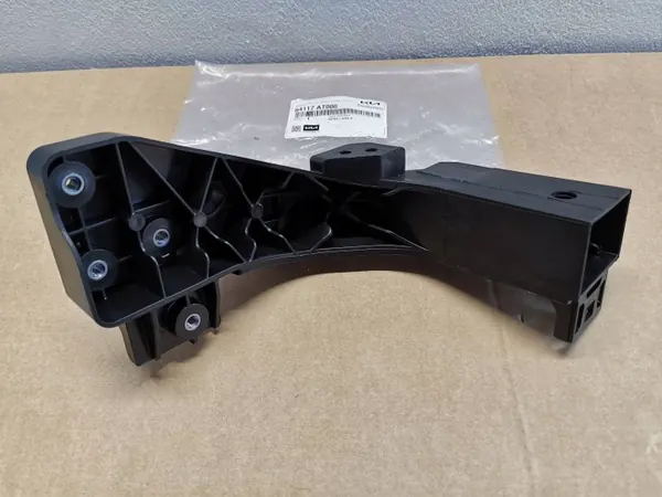 Kia Niro II 22- vasen etuvalon kiinnike OEM 64117AT000 image 3