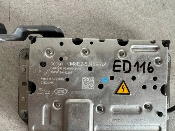 Jousituksen ohjausmoduuli OEM M8E25L489AZ-ED116 image 3