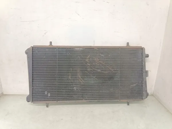 MG MGF Vattenkylare OEM PCC106650 - Begagnad image 3