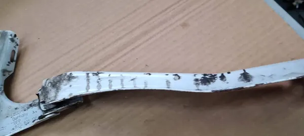 Front Right Fender Mount AUDI A5 SPORTBACK 8T0821136A image 4