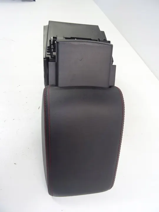 Accoudoir Mazda 6 OEM GHP9644A1 Occasion 2013-2016 image 3
