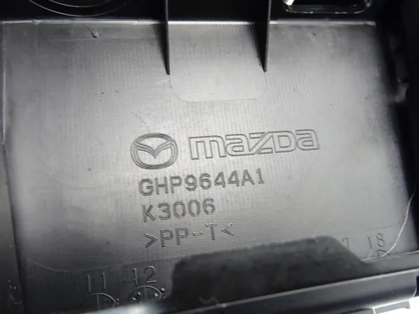 Accoudoir Mazda 6 OEM GHP9644A1 Occasion 2013-2016 image 8