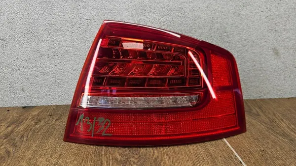 Audi A8 S8 D3 4E Luz Trasera Derecha 4E0945096H image 2