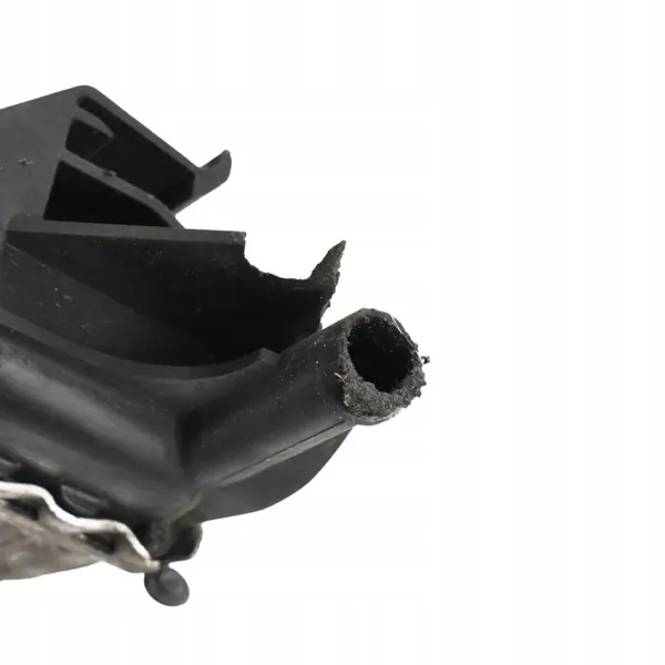 Radiateur d'eau OEM A2465001303 pour Mercedes-Benz image 4
