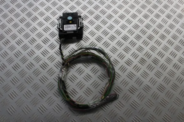 Câmera assistente de faixa Audi A4 B9 OEM 8W0907217 image 4