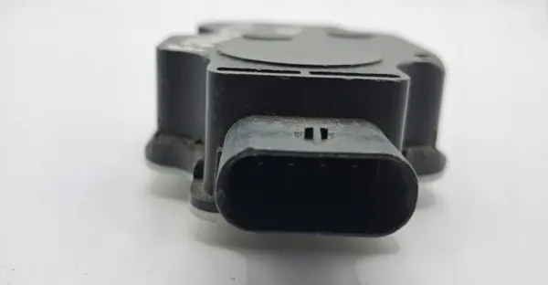 Persiana Radiador Subaru Forester 19- OEM 1316-888-00043 image 5