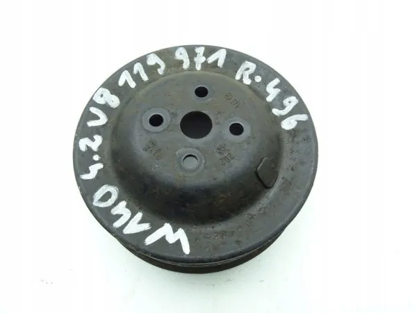 Polea Bomba Agua Mercedes OEM 1192020110 - Usado image 2
