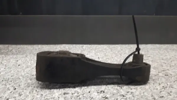 Soporte de motor Renault Megane I 1.4 image 3