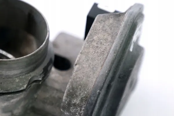 BMW X5 E70 3.0 Diesel Drosselklappe 7804384 OEM image 4