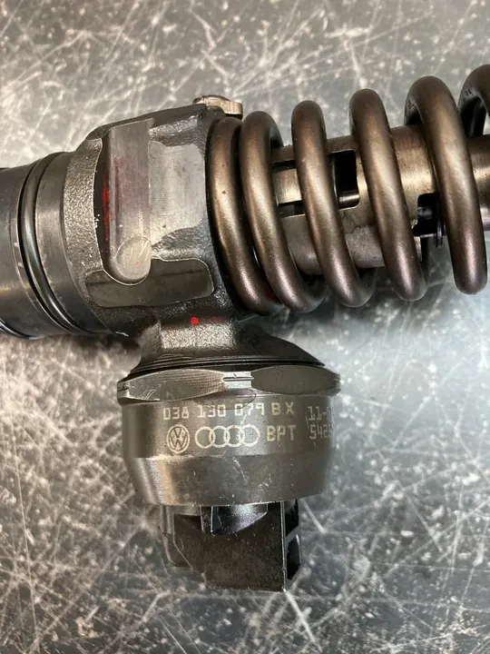 Iniettore 038130079BX Audi VW Skoda Seat 1.9 TDI image 2