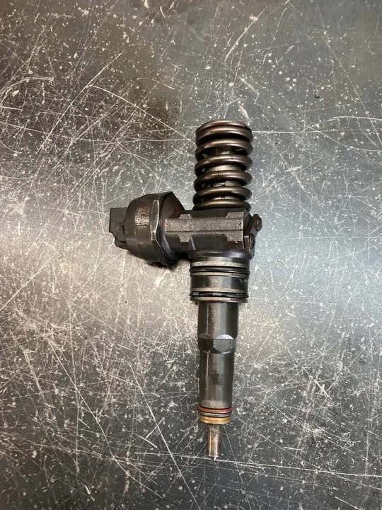 Iniettore 038130079BX Audi VW Skoda Seat 1.9 TDI image 3