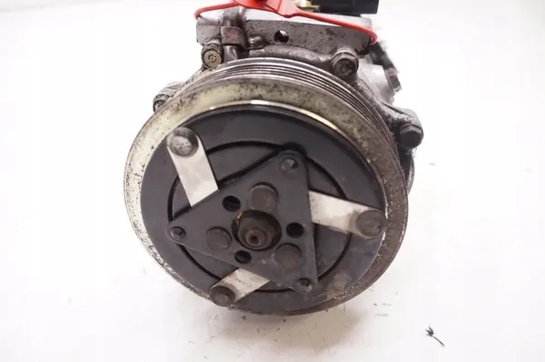 A/C Kompressori Volvo C30 S40 II V50 D4164T 31291882 image 2