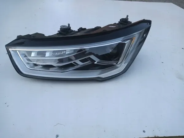 AUDI A1 LIFT S-LINE Framsats image 6