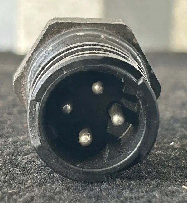 Sensor de pressão de ar OEM 1822253 para DAF XF 106 image 3