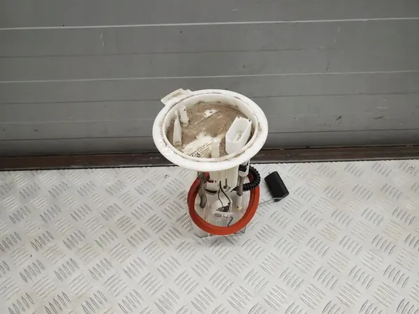 Brandstofpomp Audi Q3 8U 5N0919087J image 4