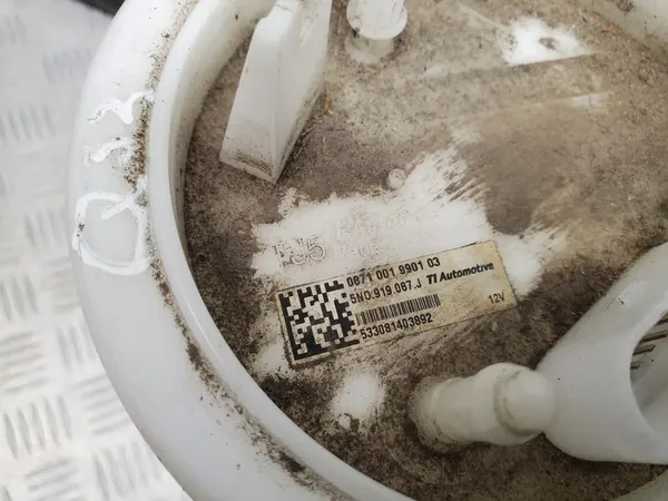 Brandstofpomp Audi Q3 8U 5N0919087J image 6