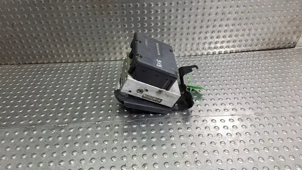 ABS-rempomp Volvo V70 S70 2.5 20V image 3