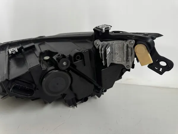 Farol LED Original Direito VW GOLF 8 VIII 5H1 image 9