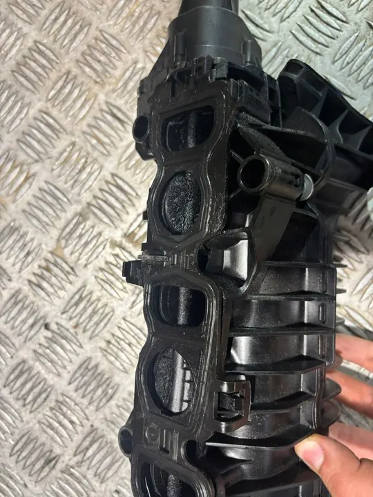 BMW G01 G02 G05 G20 G30 G32 B47D Coletor de Admissão OEM image 9