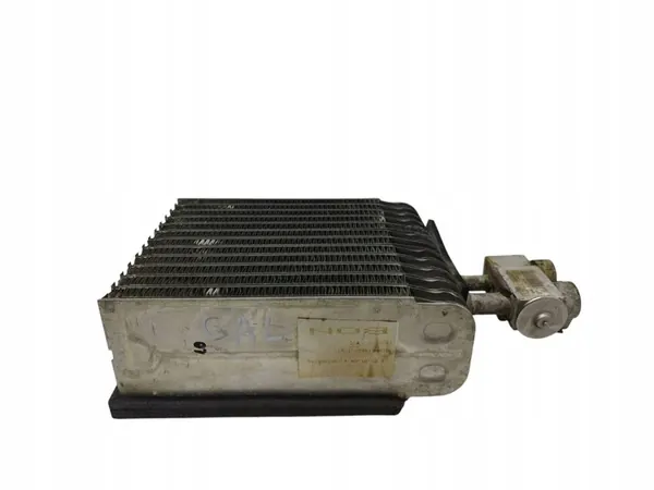 2005 Volkswagen Transporter - Caravelle T5 Verwarmingsradiator 7H0820679 image 2