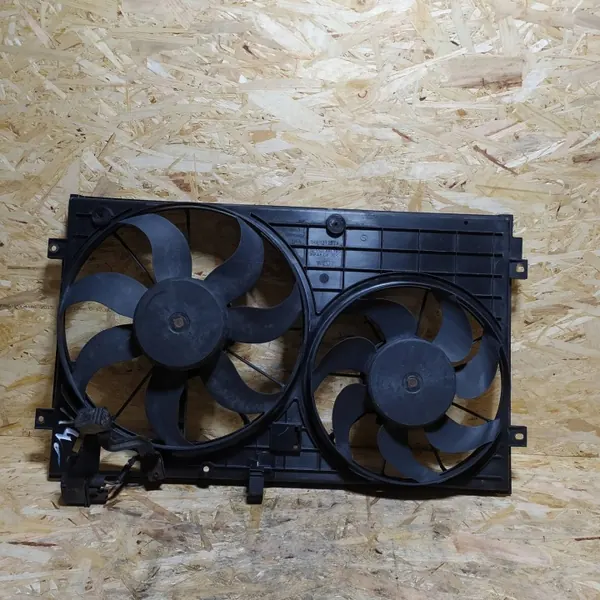 Ventilateur radiateur Audi A3 8P 1.6 OEM 1K0121207J image 2