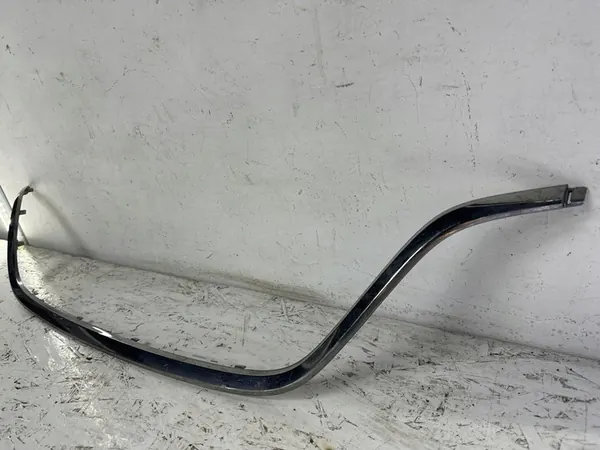 RENAULT TALISMAN 2016- Lower Chrome Grill Trim image 3