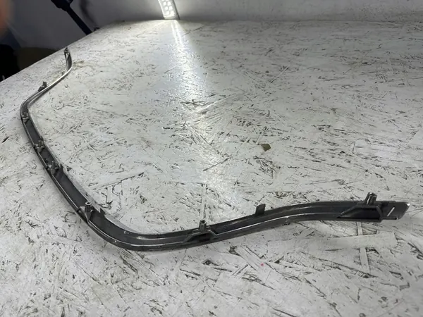 RENAULT TALISMAN 2016- Lower Chrome Grill Trim image 6