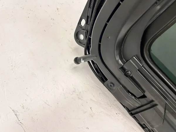 Porsche Macan Panoramakatto OEM CQM1585 - Käytetty image 6