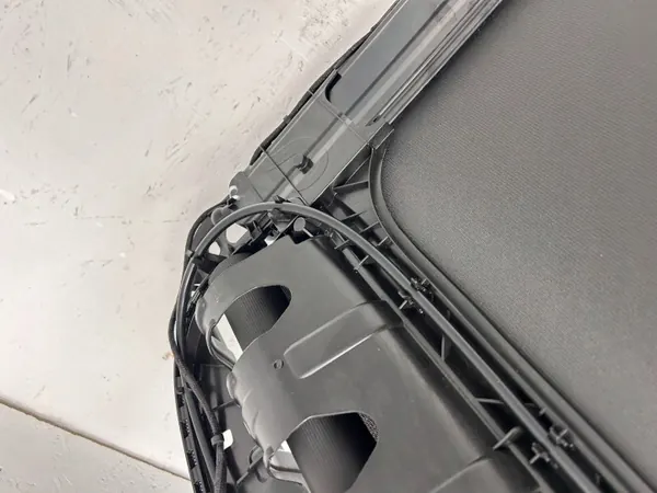 Porsche Macan Panoramakatto OEM CQM1585 - Käytetty image 7