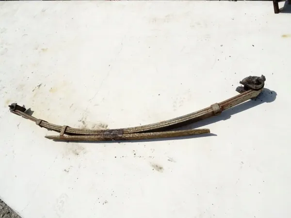 Linke Hinterfeder OEM LORK-714-6933 für Mercedes T1 Van image 6