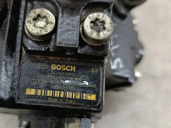 Injectiepomp OEM 00551937310445010097 Bosch Saab 9-3 II image 3