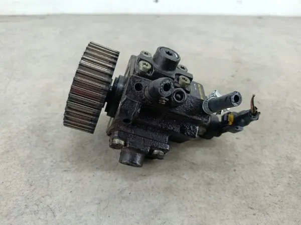 Injectiepomp OEM 00551937310445010097 Bosch Saab 9-3 II image 4