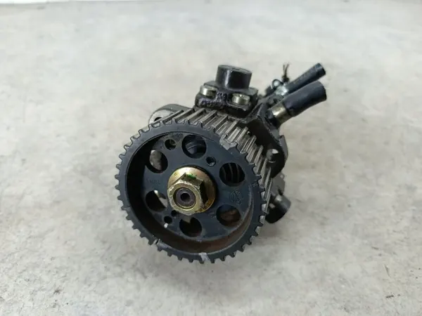 Injectiepomp OEM 00551937310445010097 Bosch Saab 9-3 II image 5