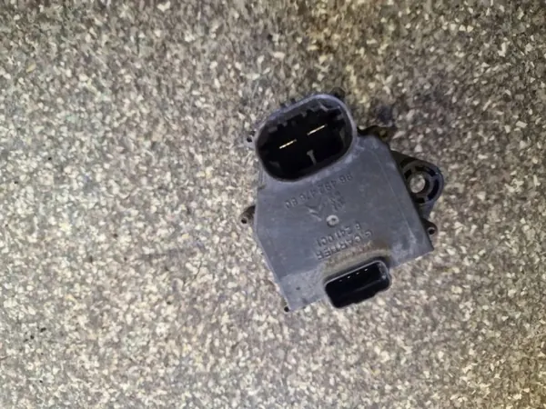 Relé ventoinha radiador OEM 9649247660 Citroen Berlingo image 3