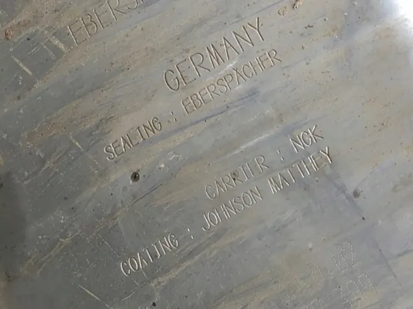 Pakoputken Vaimennin OEM 104324-21 BMW G30 2.0 190hv image 10