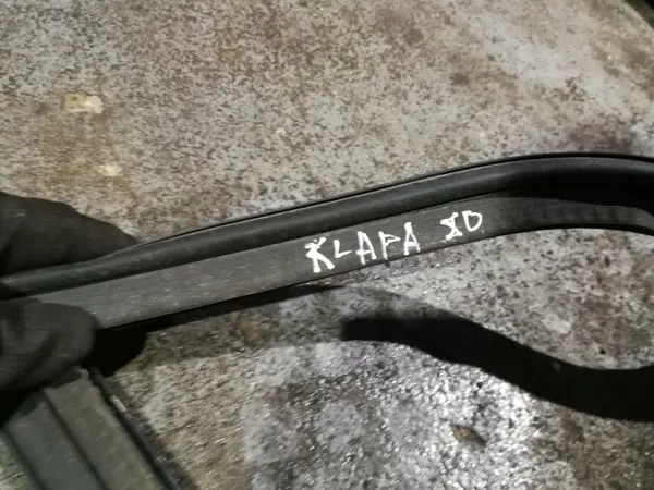 Junta do porta-malas OEM para Mercedes W201 190E (Usado) image 5