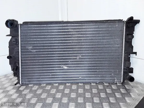 Radiateur Mercedes Sprinter W906 2014 2100diesel a9065000002 image 5