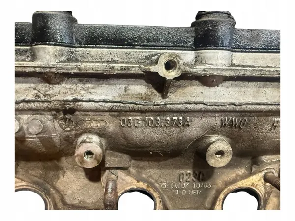 OEM 03G103373A Sylinterikansi 2.0 TDI BKD BKP BMN image 3