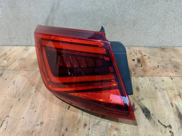 SEAT LEON III 3 LIFT KOMBI LÁMPARA TRASERA IZQUIERDA LED 5F9945207B image 2