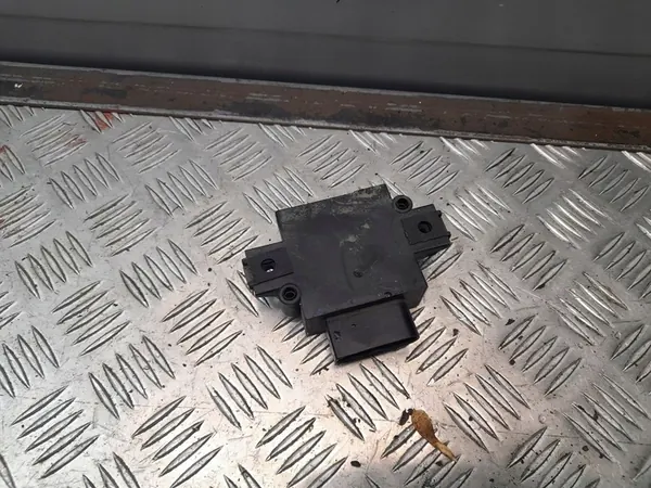 Audi S5 Facelift Polttoainepumpun Rela 4G0906093J image 4