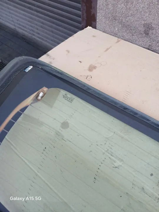 Suzuki Swift IV MK6 3-deurs achterklepglas OEM image 5