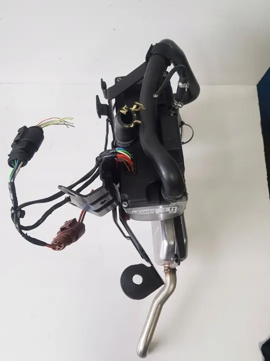 Standheizung Audi A5 OEM 4M0265105D - Gebraucht image 4